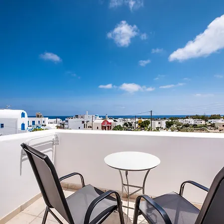 Lavarock Santorini 3* פריסה