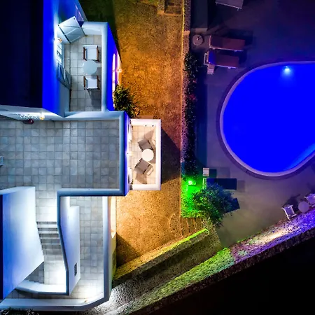 شقة Lavarock Santorini *