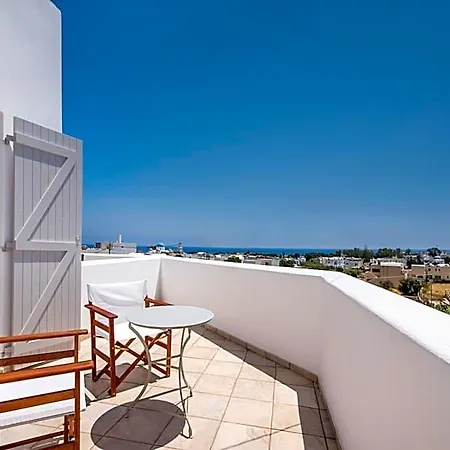 호텔 Lavarock Santorini 3*