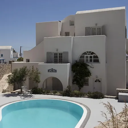 Lavarock Santorini מלון