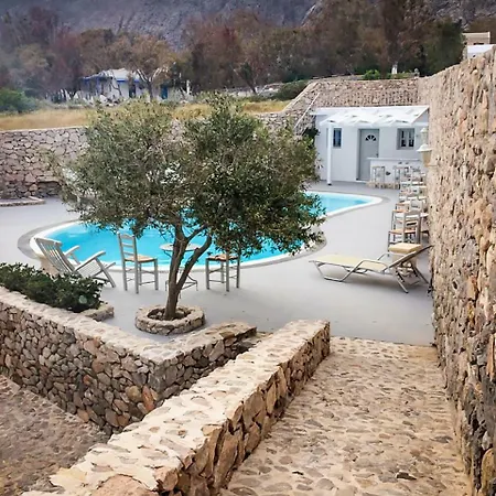 Lavarock Santorini