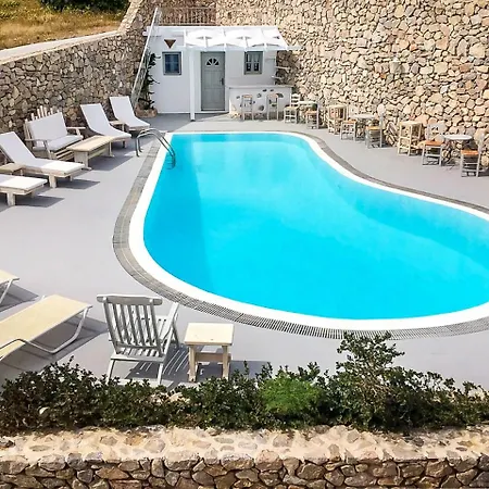Lavarock Santorini 3* פריסה
