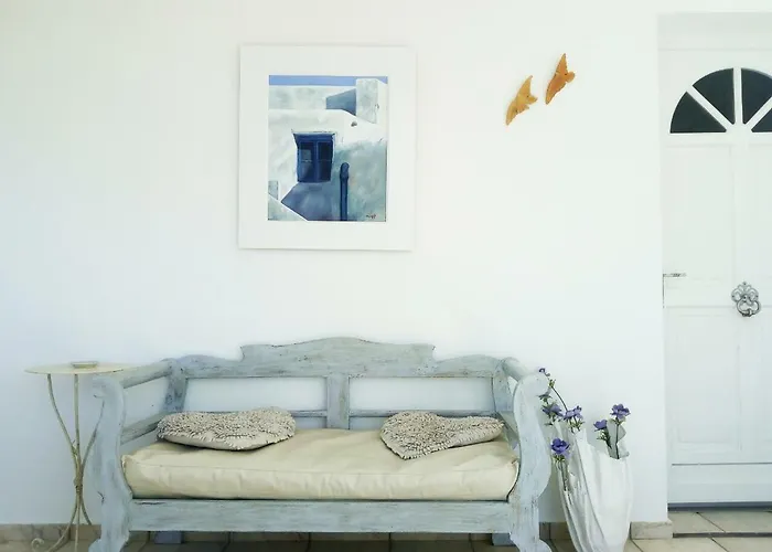 Lavarock Santorini Perísza