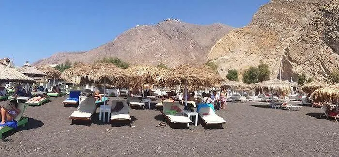 Lavarock Santorini Perissa (Santorini)