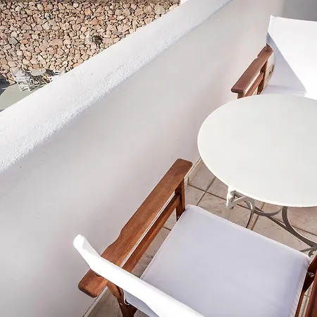 Hotel Lavarock Santorini