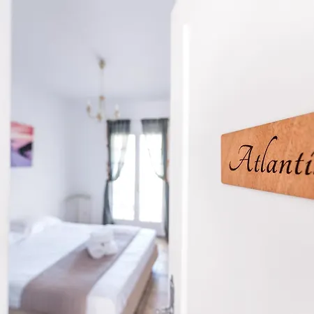 Lavarock Santorini Daire *