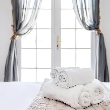 Lavarock Santorini Daire Perissa (Santorini)