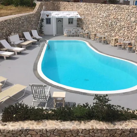Lavarock Santorini Hotel