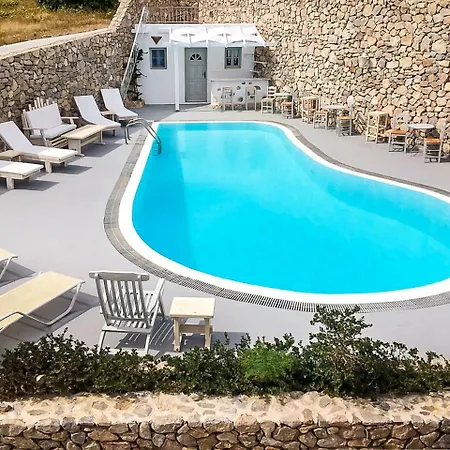 Lavarock Santorini 3* Perissa (Santorini)