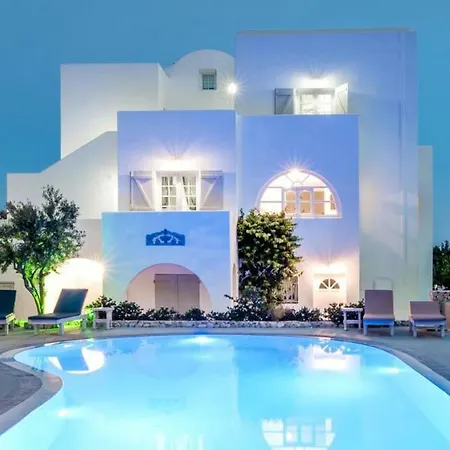 Lavarock Santorini 3*
