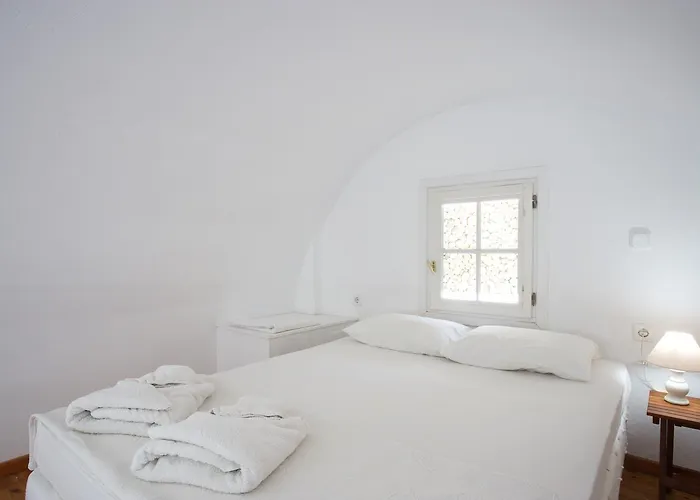 Szálloda Lavarock Santorini Perísza