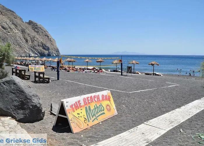 Lavarock Santorini بيريسا