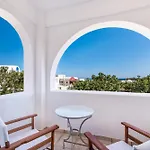 Hotel Lavarock Santorini