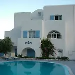 Hotel Lavarock Santorini 3*