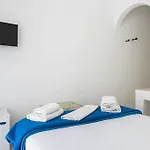 Hotel Lavarock Santorini
