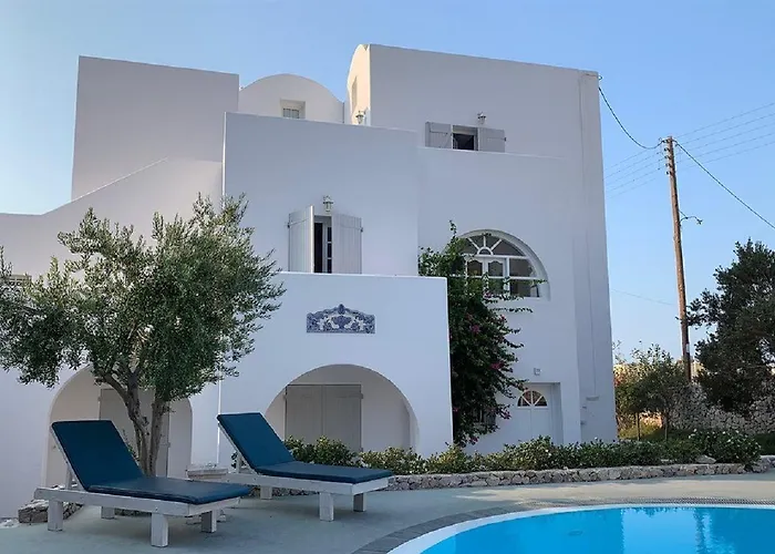 Lavarock Santorini Отель 3*