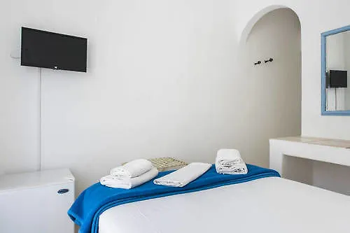 Отель Lavarock Santorini